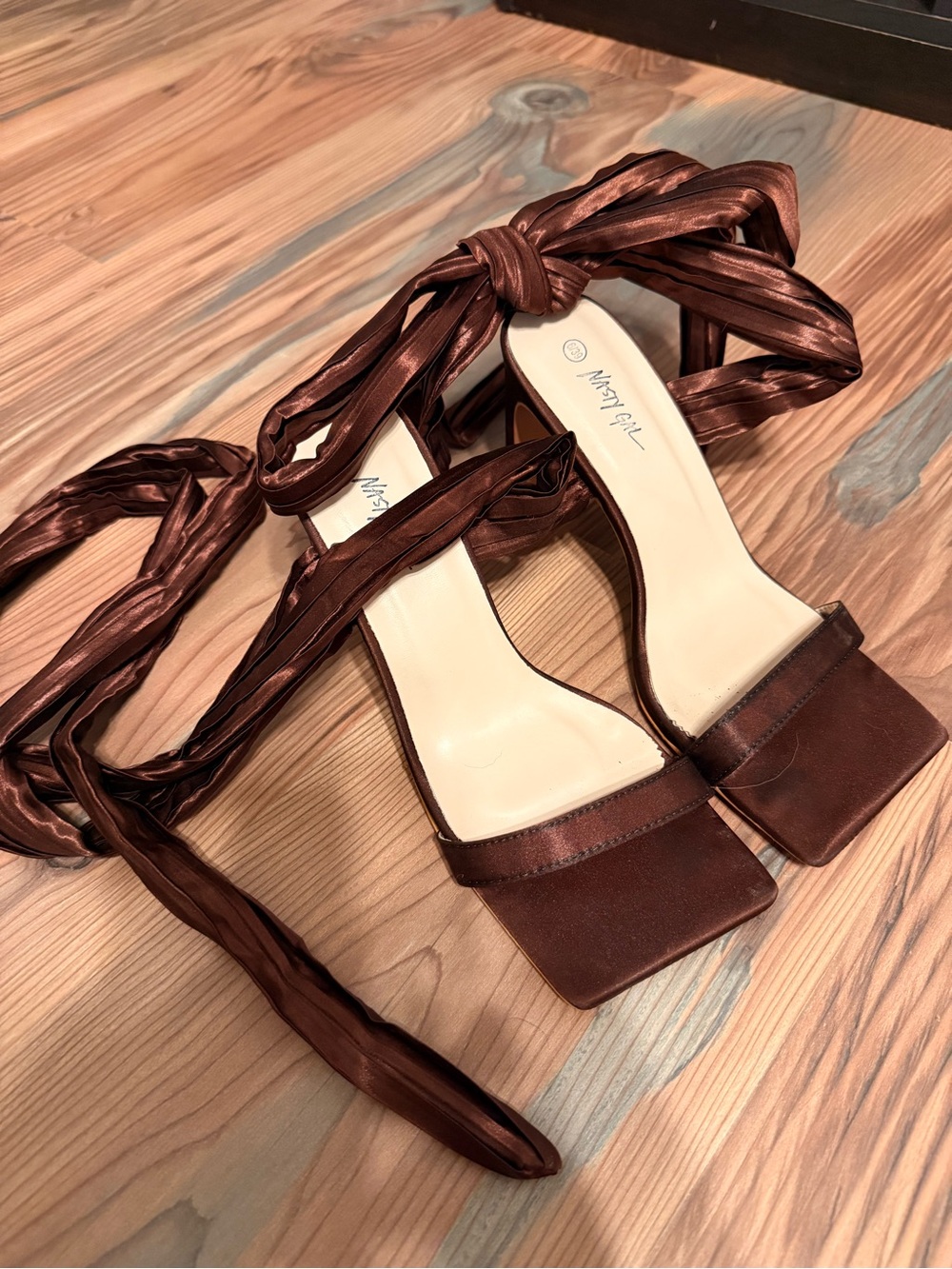 Women's Satin Wrap sandal - 8 1/2